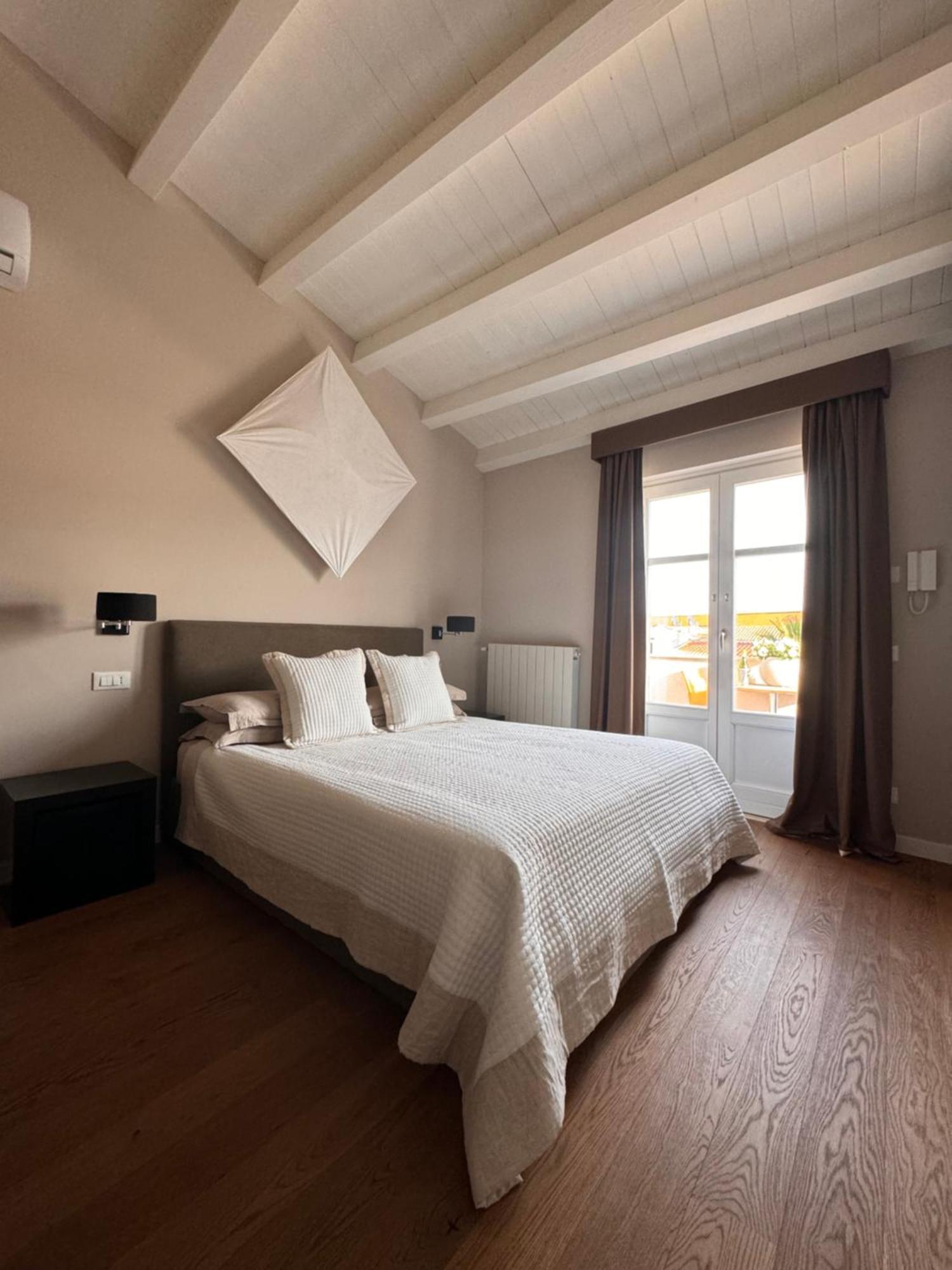 A Cala Suite & Apartment Palermo Ngoại thất bức ảnh